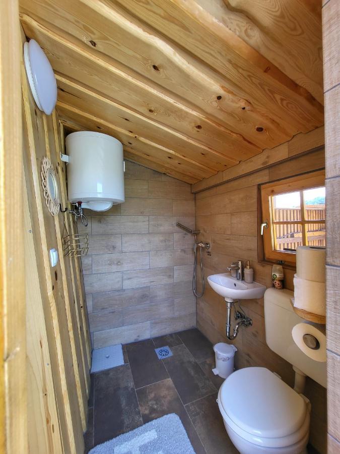 Unique Wooden Holiday House In Nature Lukovica pri Domžalah Esterno foto