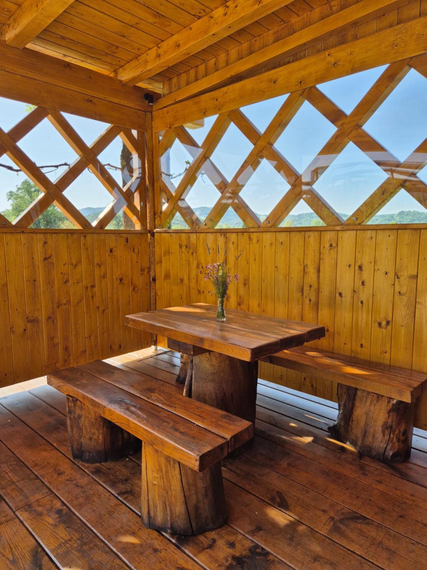 Unique Wooden Holiday House In Nature Lukovica pri Domžalah Esterno foto